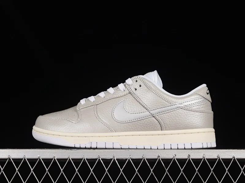 All Categories Nk SB Dunk Series Nk SB Dunk Low Low-top sneakers Nk Dunk Low "Metallic Silver" Metallic silver SB low-top sports and leisure sneakers DX3197-095